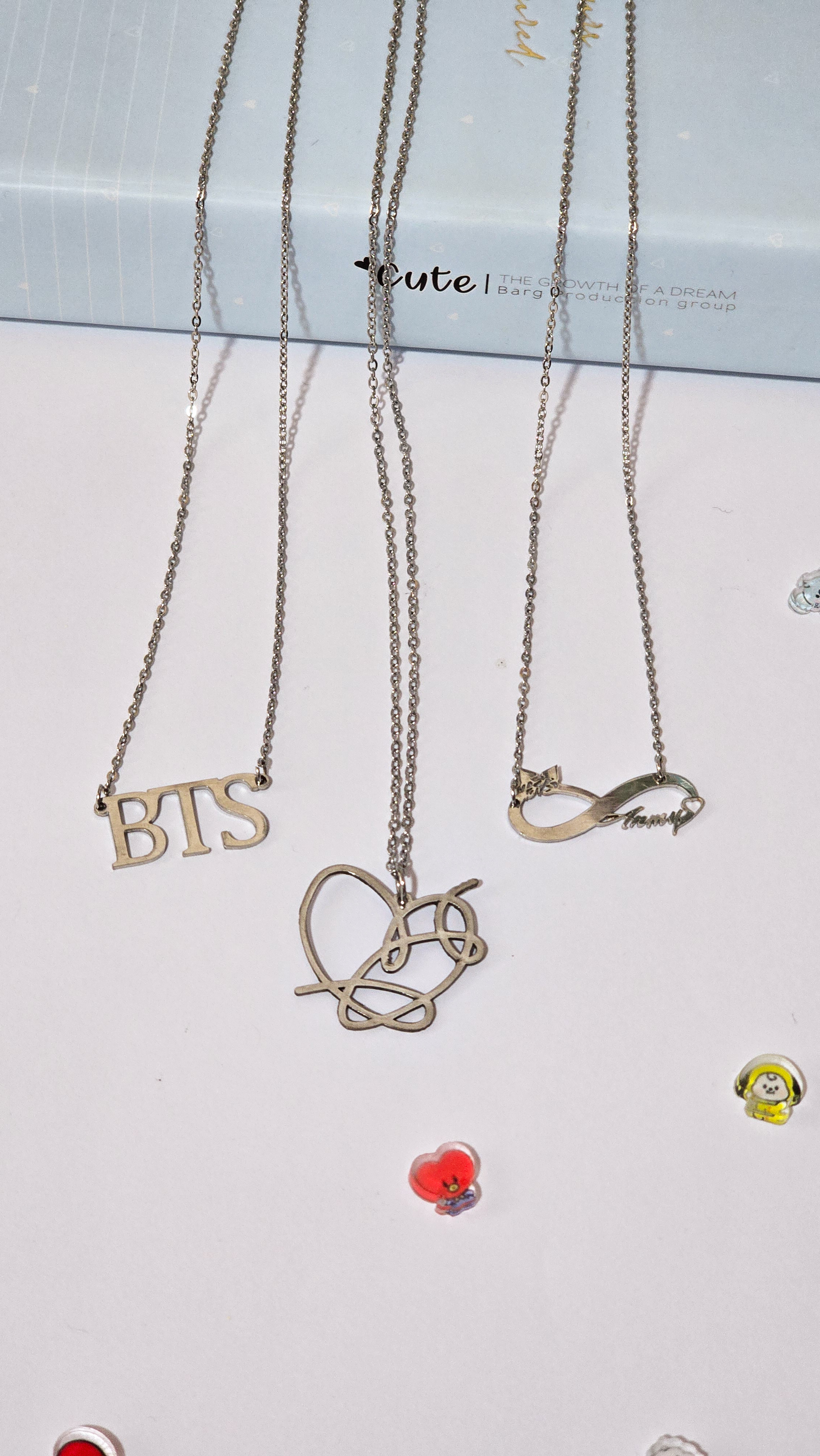 گردنبند بی نهایت و قلب bts